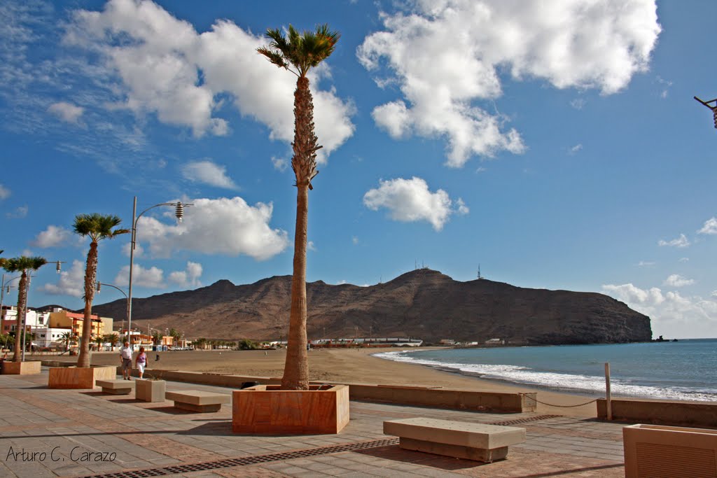 Paseo y playa de Gran Tarajal (Fuerteventura) by Arturo C-53