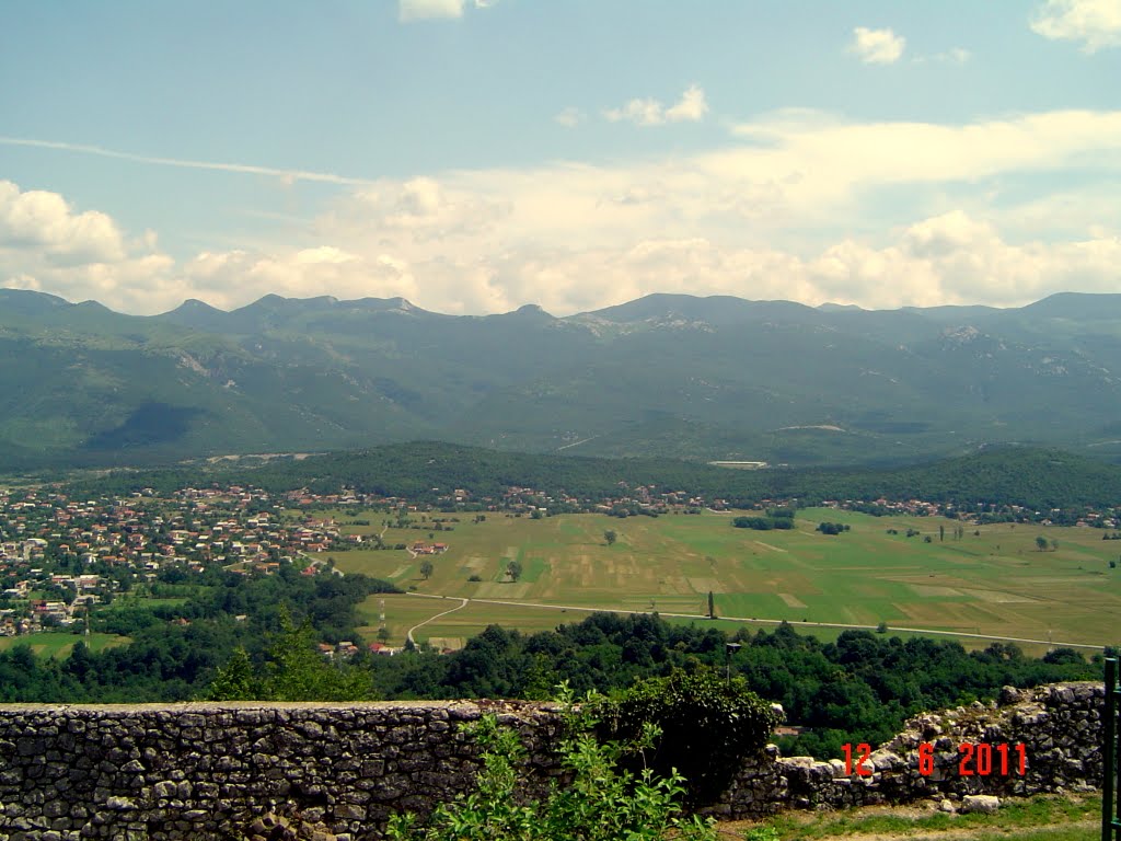 Pogled na grobničko polje by Hardben