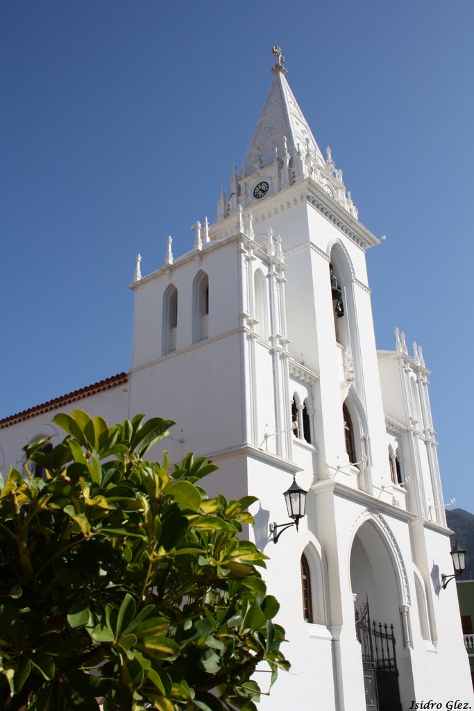 Los Silos Tenerife "Iglesia" by Isidro González Pérez