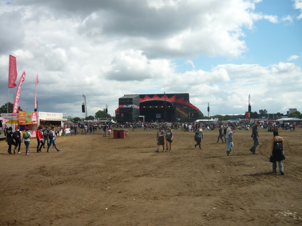 Reading Festival 2011 by miC!wA!