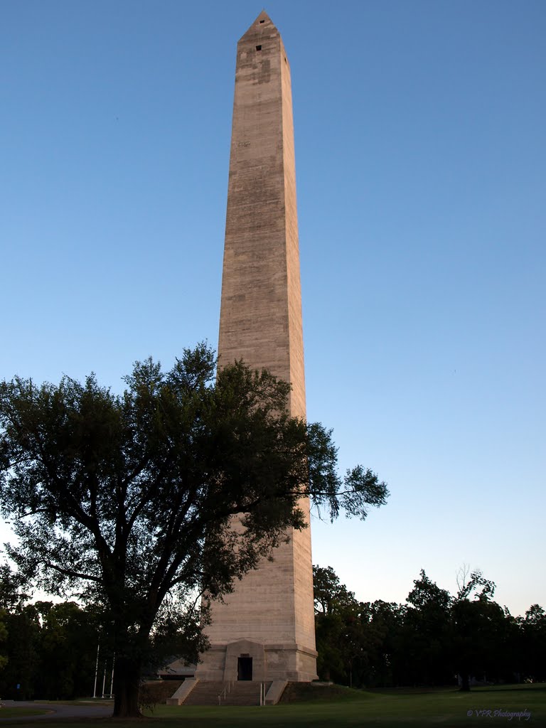 Jefferson Davis Monument - Fairview, Kentucky by Johnnie Welborn Jr.