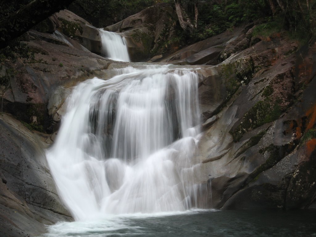 Australia, Qld, Wooroonooran NP, Josephine Falls, SEP 2007 by baerchmann