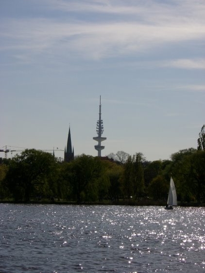 Hamburger Alster by JaToMa