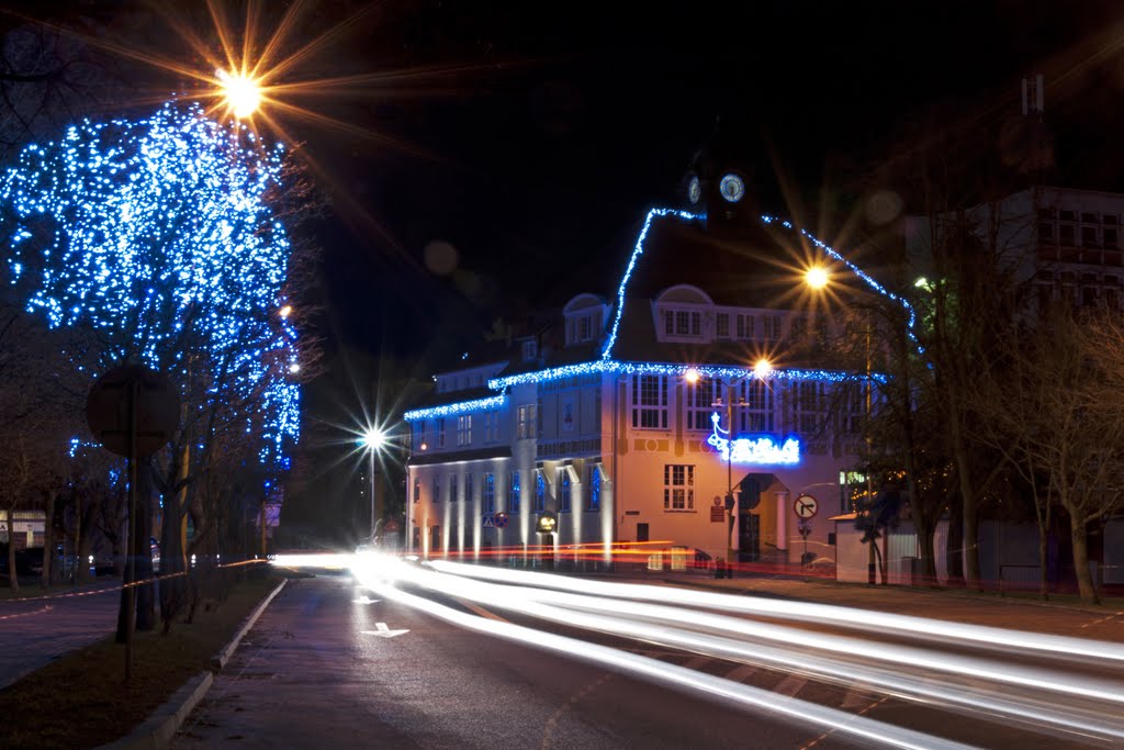 Świąteczny Nowogard nocą by wrzesientomek