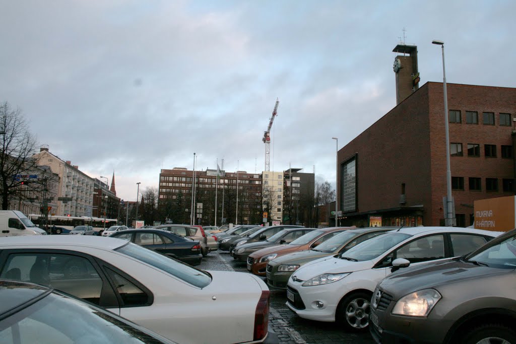 Tampere, Center, Railway Square, 14 December 2011 by Johanan Järvinen