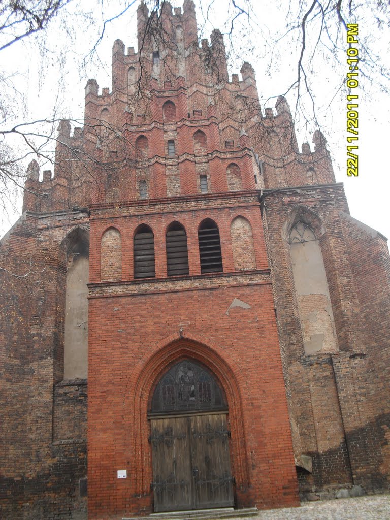 Old Church - Chelmno / Poland (Metehan BESEN) by Metehan BESEN