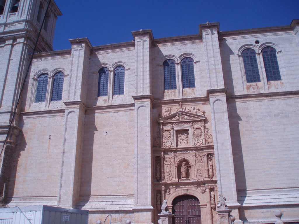 Iglesia de Santiago, Fachada lateral derecha-Medina de Rioseco-Valladolid by vfornos