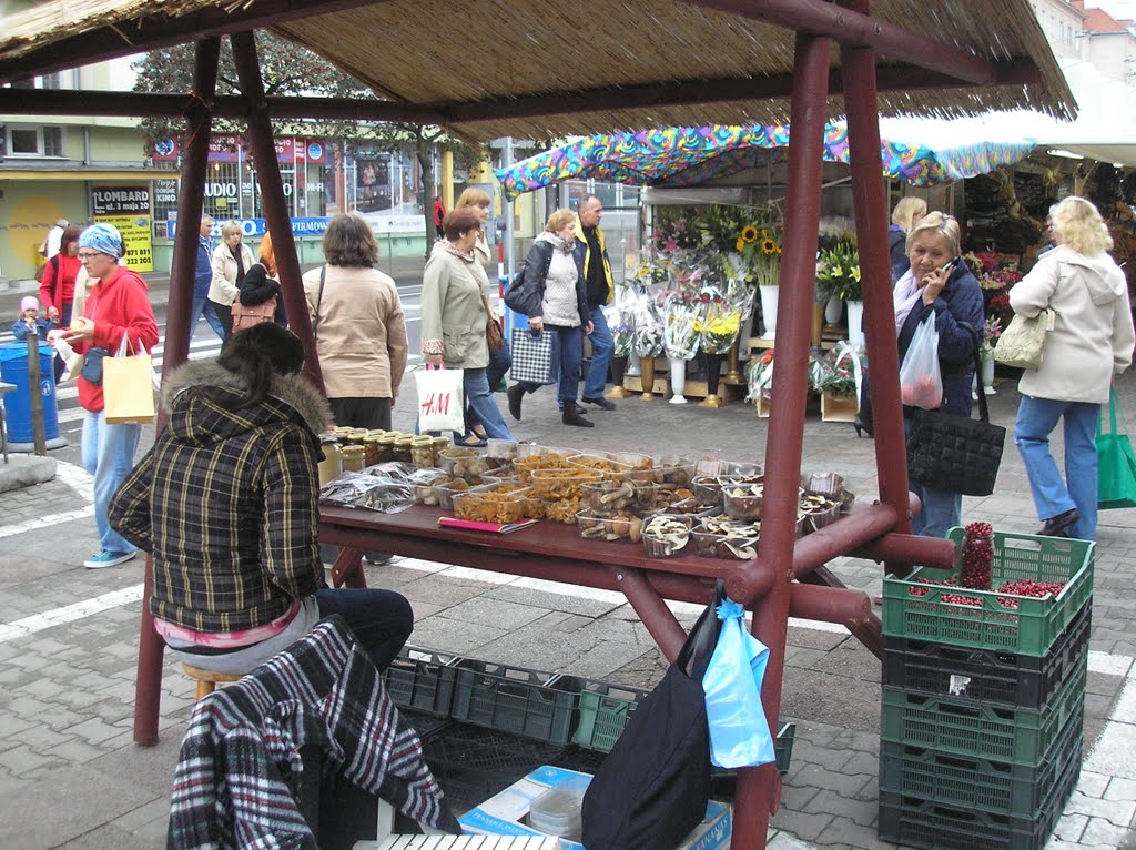 Сентябрь 2011 mushrooms on the market by СаНЯ