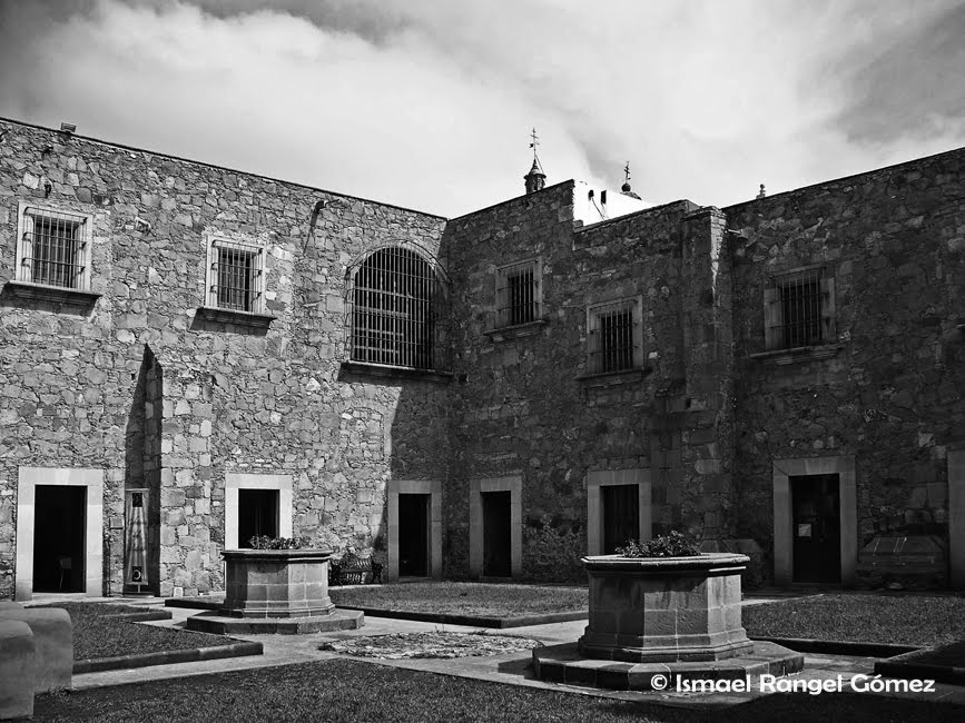 PATIO, MUSEO DE GUADALUPE, ZACATECAS by Ismael Rangel Gómez