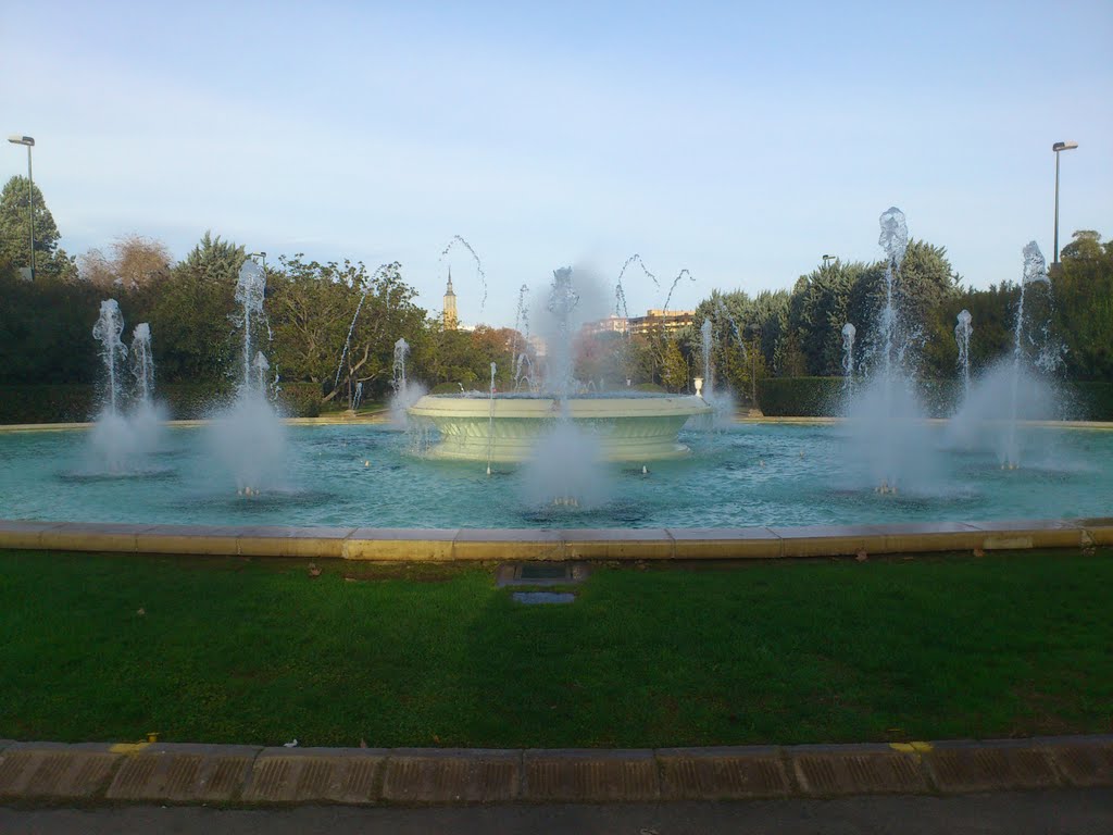 Parque Labordeta.Fuente by Jesús Calvo Domíngue…