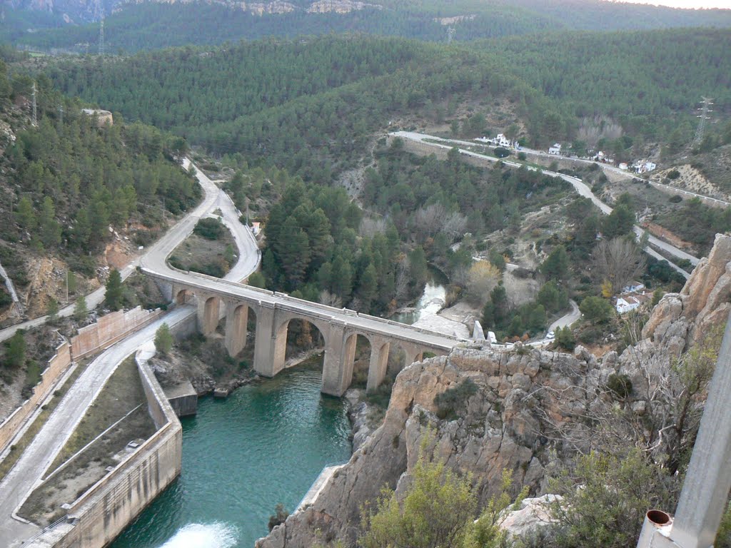 Pantano de Contreras.- Hoces del Cabriel.- Cuenca by luisde