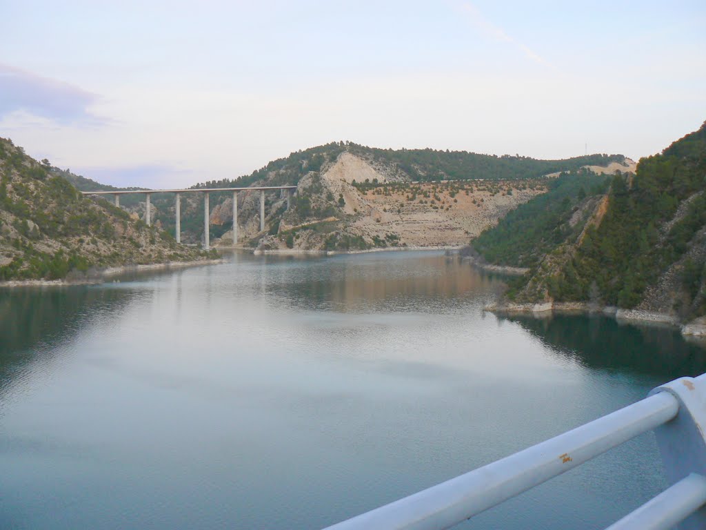 Pantano de Contreras.- Hoces del Cabriel.- Cuenca by luisde