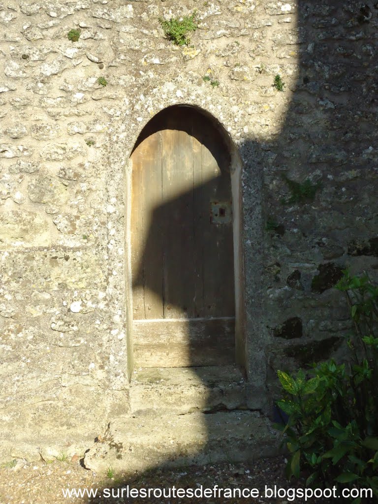 Authevernes - Eglise Notre-Dame, XIIIe & XVIIIe - Porte latérale by Grég' Of Huest