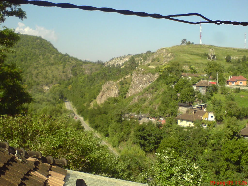 Gheorghe Apostol, Hunedoara, Romania by gilera dna