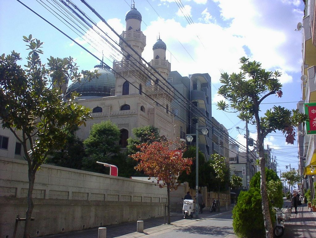 Kobe Muslim Mosque by Milky Way