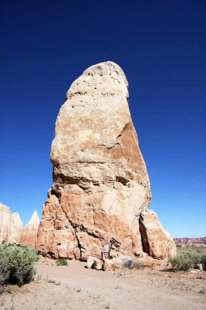 Chimney Rock by Thomas Galenbeck