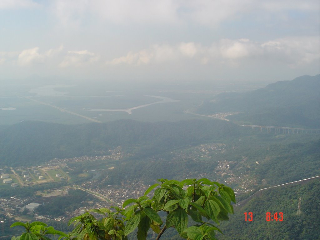 Vista do Traçado do Rio Cubatão - Caminho do Mar - Cubatão - Brasil by Marcelo Parise Petaz…