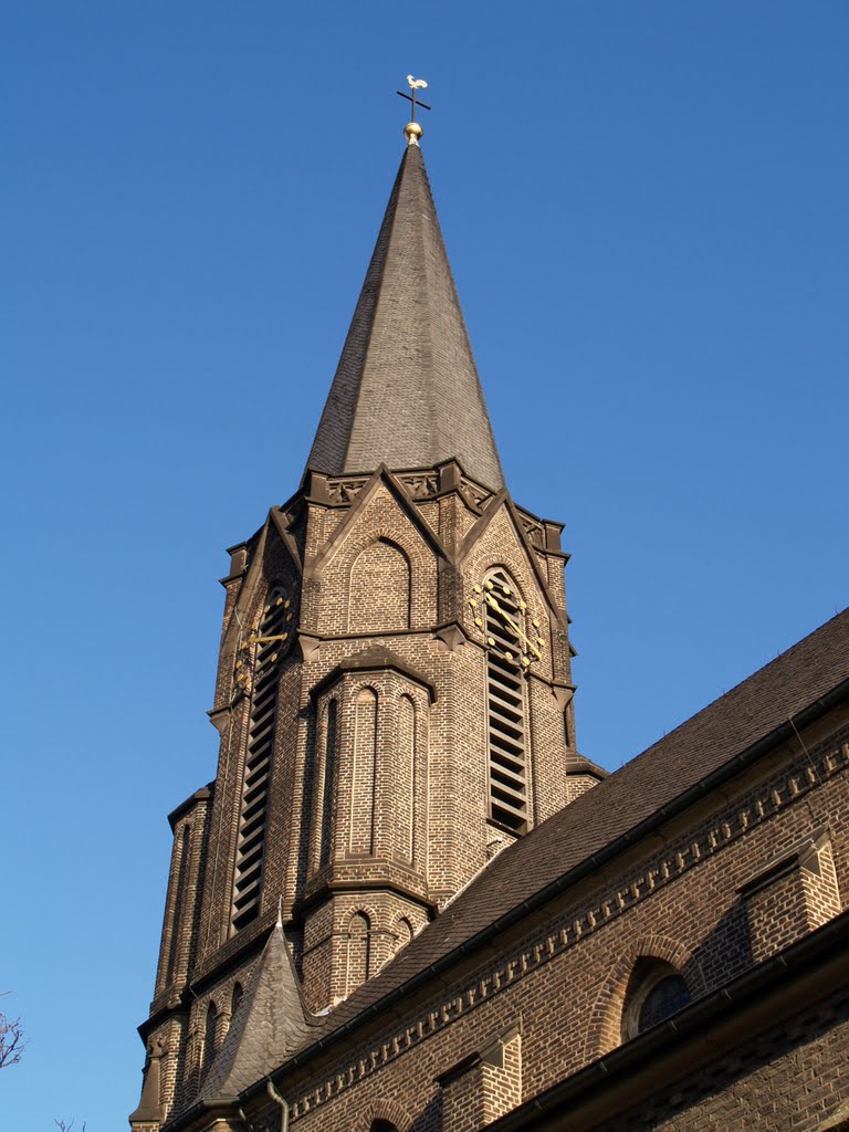 Kirchturm, St. Josef-Kirche. Düsseldorf by Gorka Aranzabal