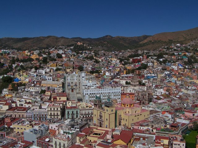 Guanajuato by Raúl Muñiz