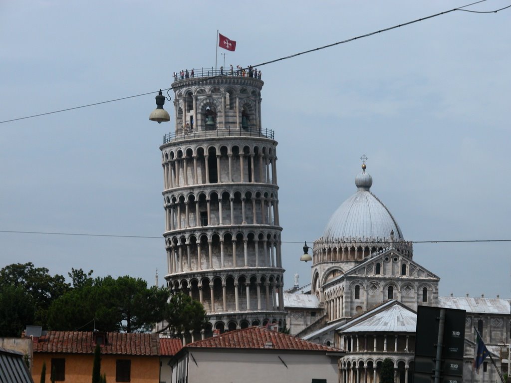 Pisa Tower by Masoud Nemati