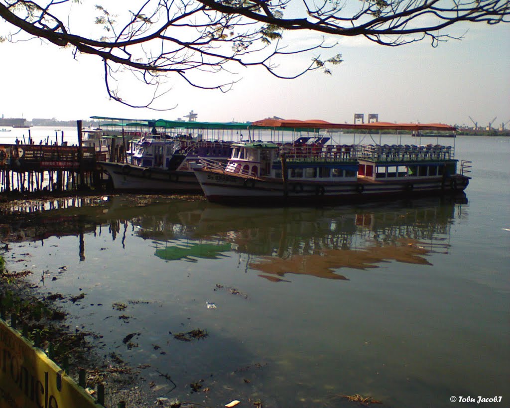 Tourist Boats-Kochi Kayal by Tobu Jacob.T