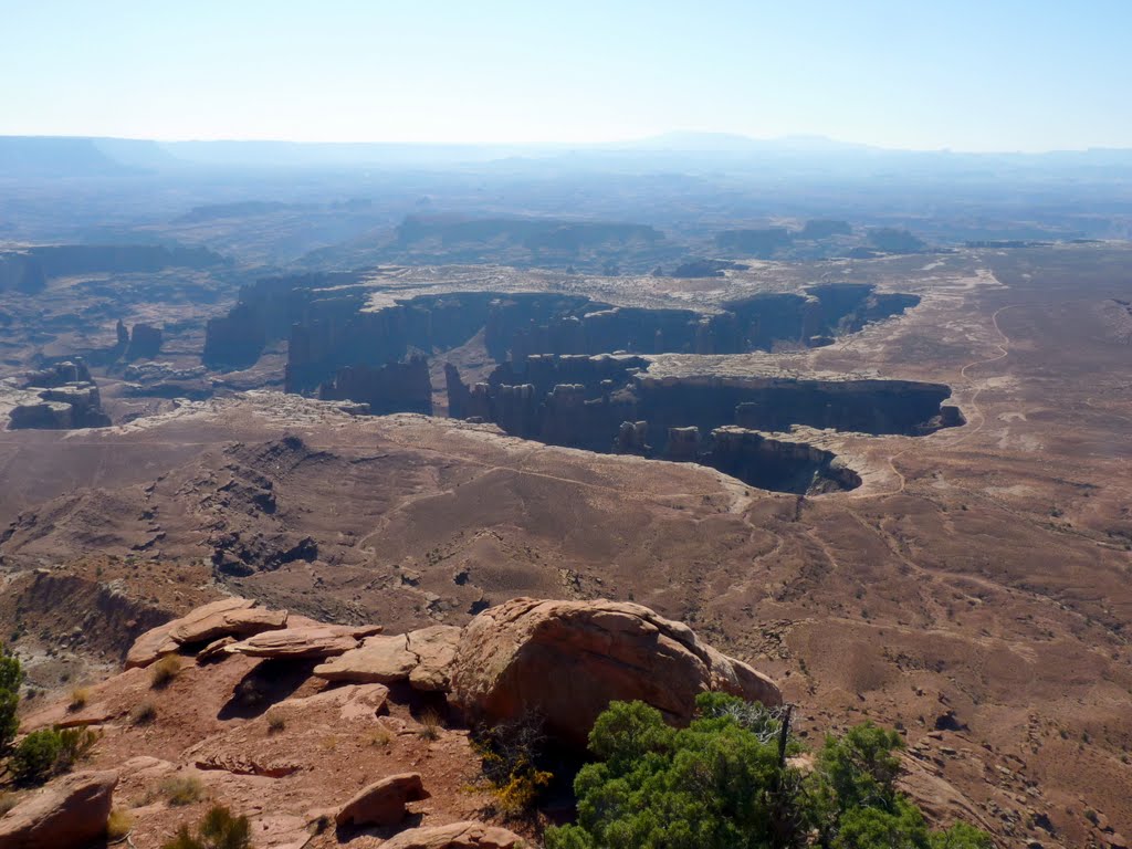 Grand view point overlook, Canyonlands nat park Ut by ikbonset