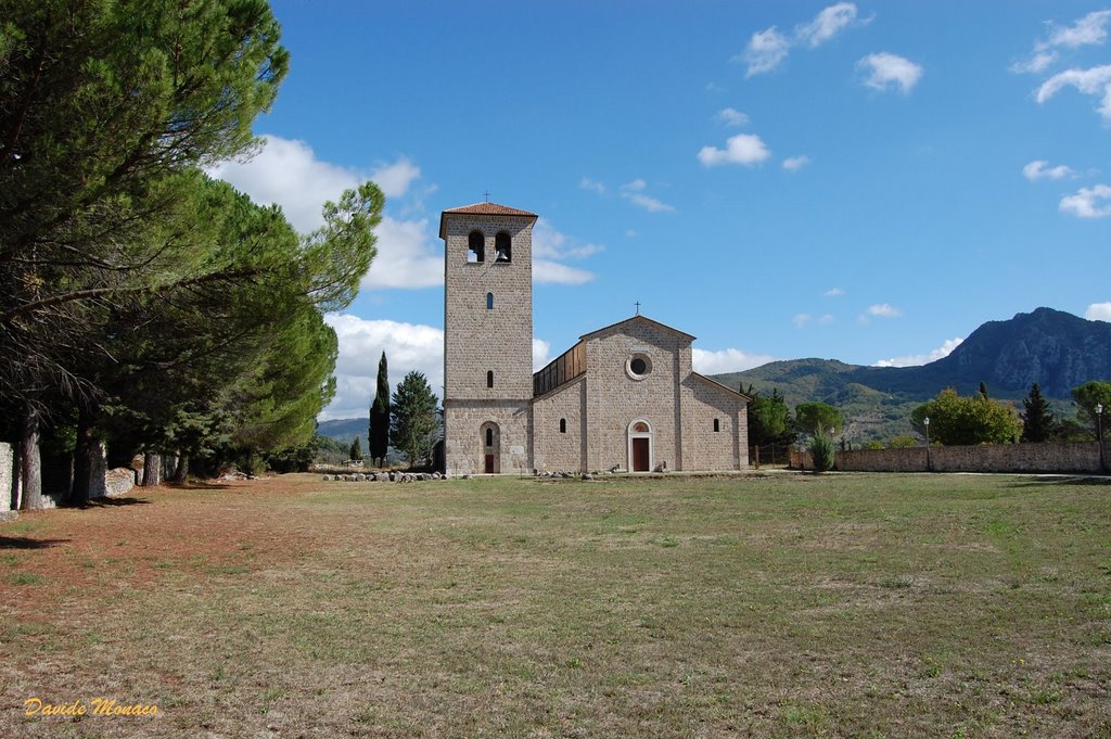 Abbazia di San Vincenzo al Volturno by Davide Monaco