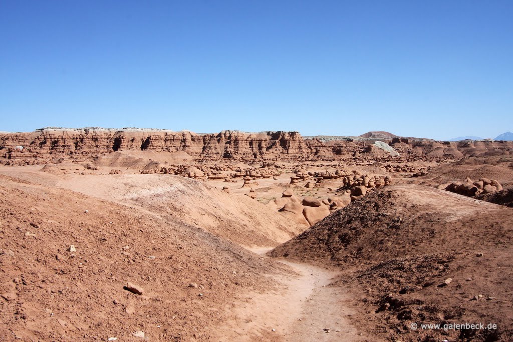 Goblin Valley State Park by Thomas Galenbeck