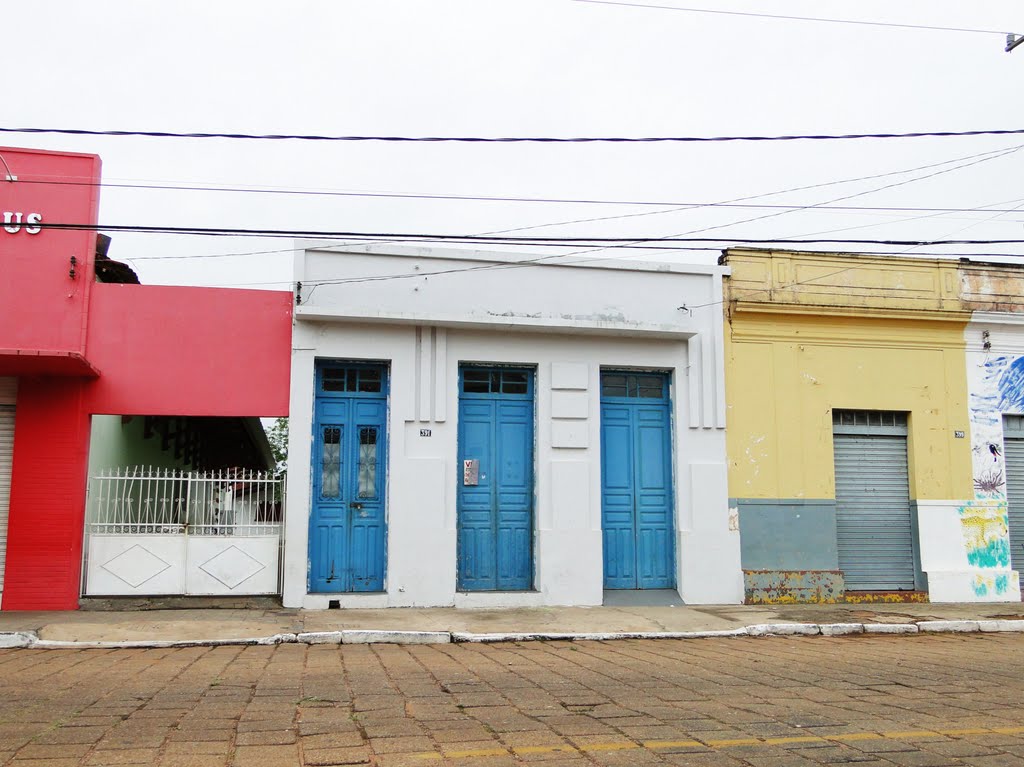 Casas antigas na Rua Marechal Mallet - Aquidauna/MS by carlos henrique da s…