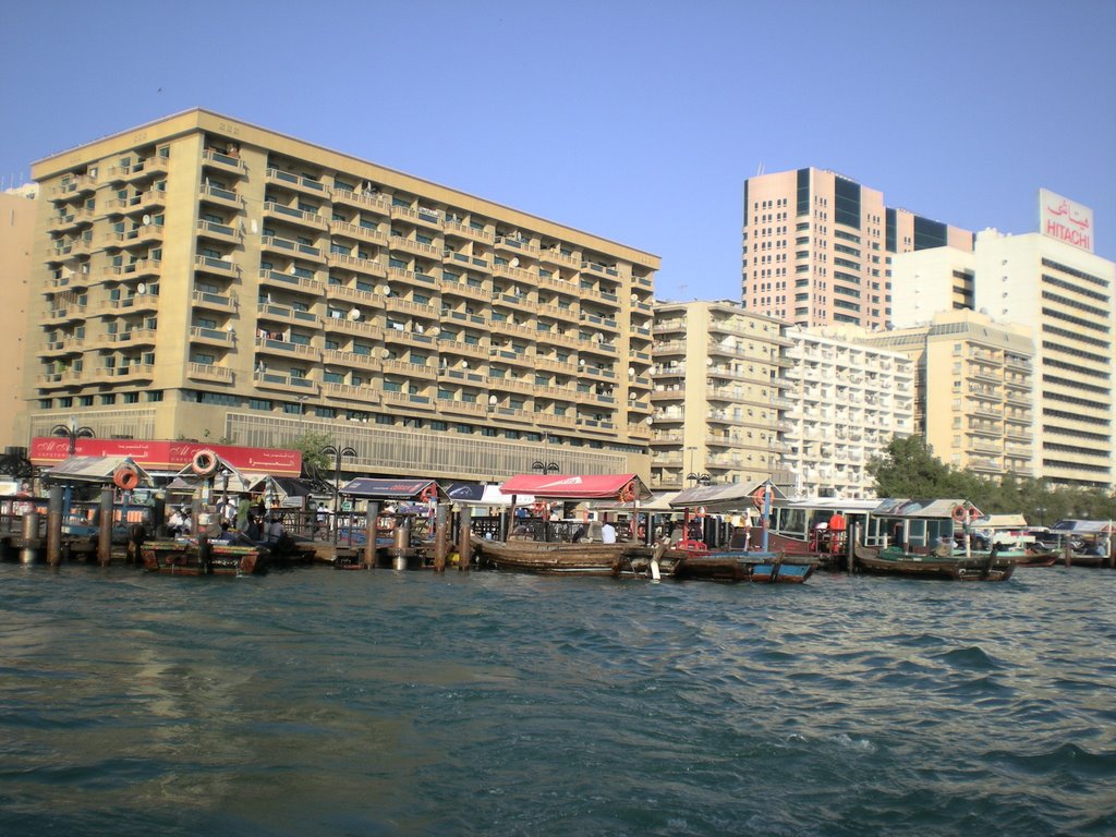 Dubai Creek - Arba Station by Jhani