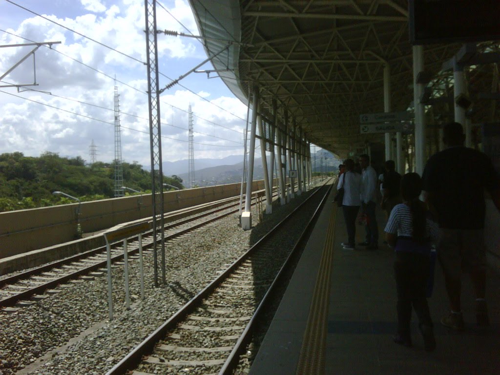 Charallave Norte Train Station. Charallave, Miranda State by calfonzogaskin