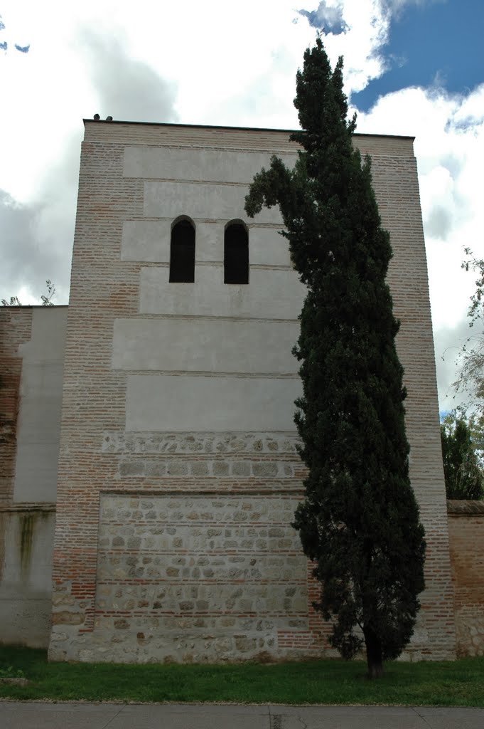 Alcala de Henares, Madrid, Spain by EL SACRIS