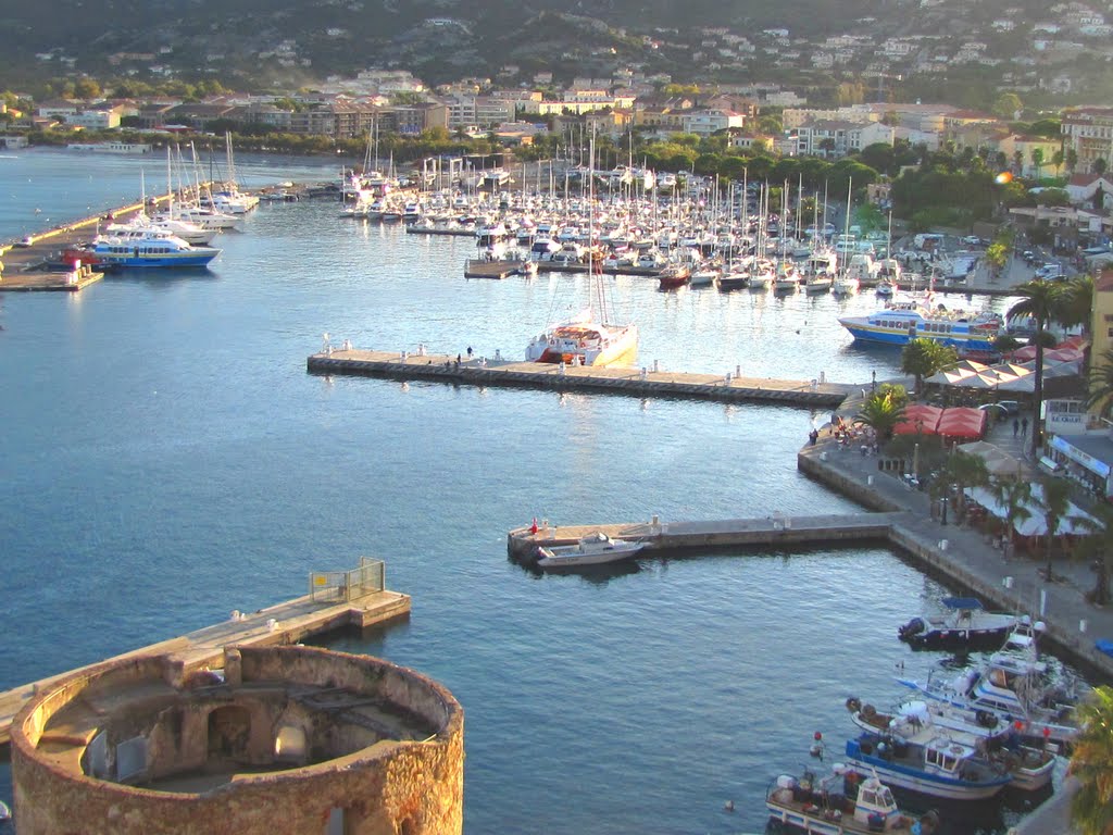 Calvi , le port vu de la citadelle by monacasal