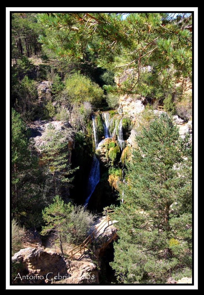 Cascada en Calomarde, Teruel by AntonioCebrian