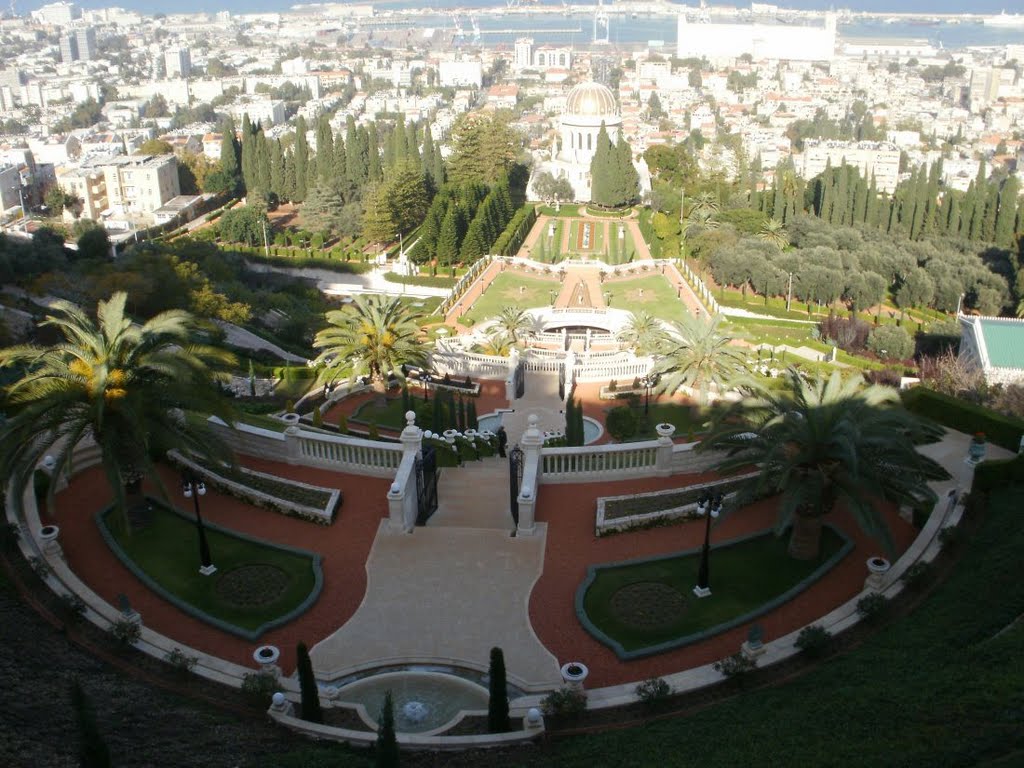 Bahai garden & downtown haifa 13.12.2011 by dvir419