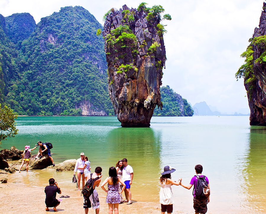 Jame bond Island.. by Aidilfitri.luthan