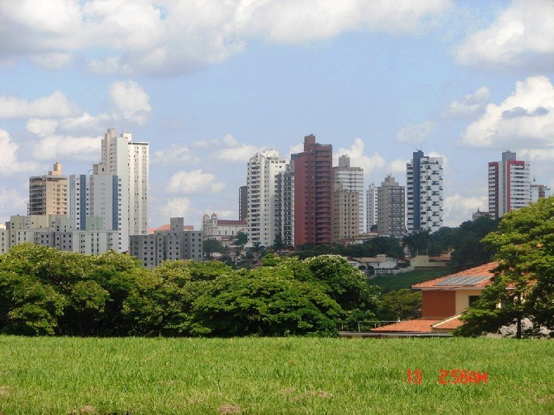 Vista do Centro, a partir da Av. Pres. Kennedy by A. Couto