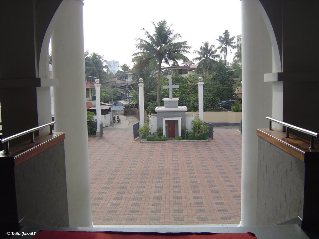 St.Mary's Cathedral-Elamkulam by Tobu Jacob.T