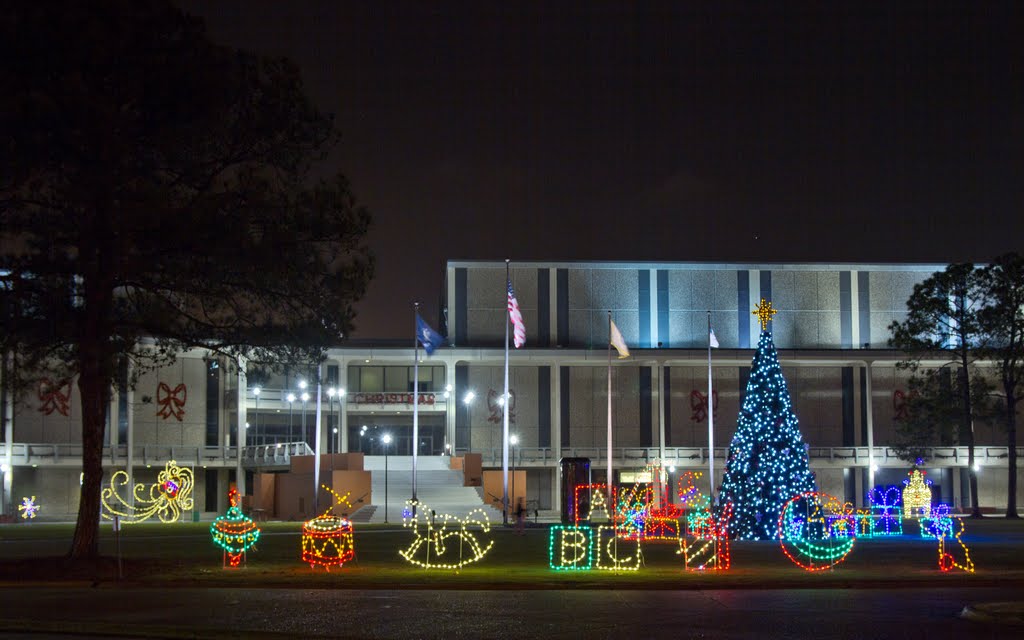 Lake Charles Civic Center - Christmas 2011 by dlthibo