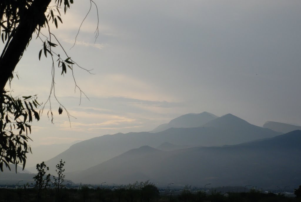 Chiaroscuri verso il monte Pollino by Dancos