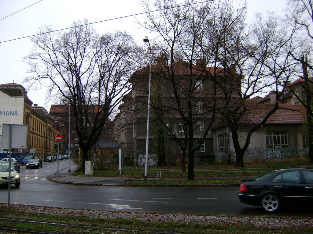 Zagreb, Croatia by Siniša Galović