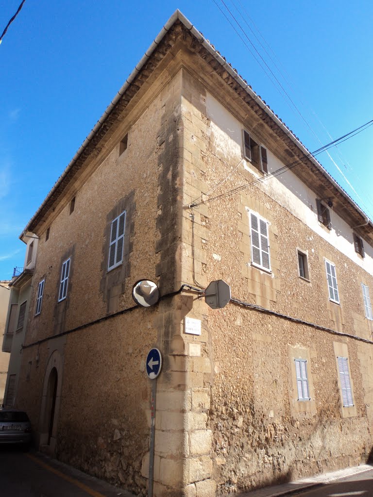 Carrer de Ramon Llull by juanito