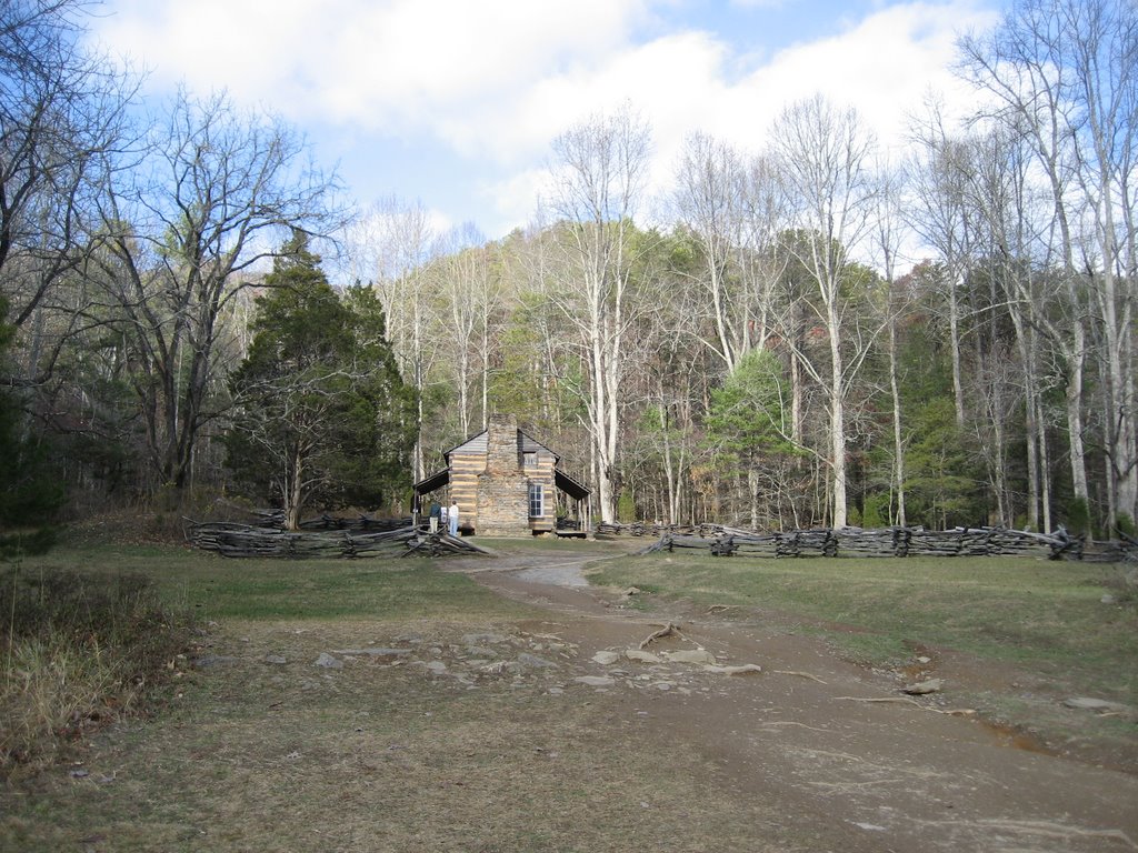 Old house in Cade Cove by Finn Johnny Frederik…