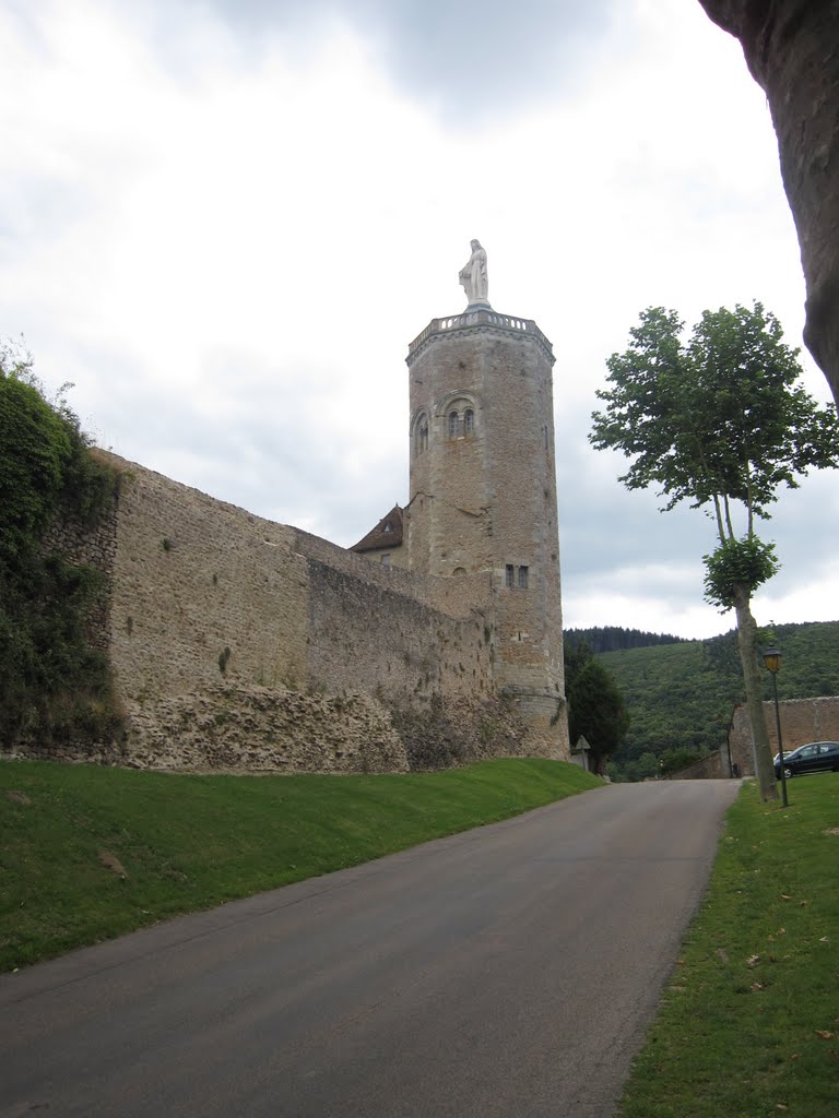 Tour des Ursulines by Toopil