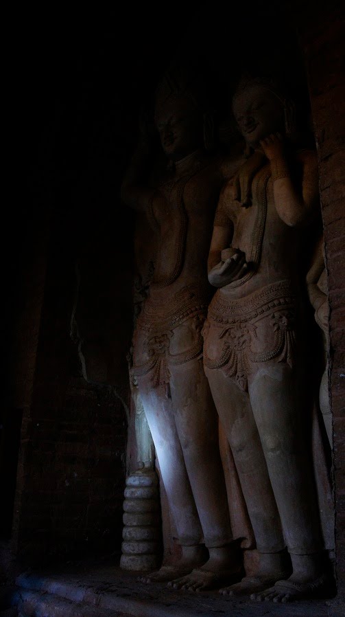 Sulamani pagoda, Bagan by Paul HART