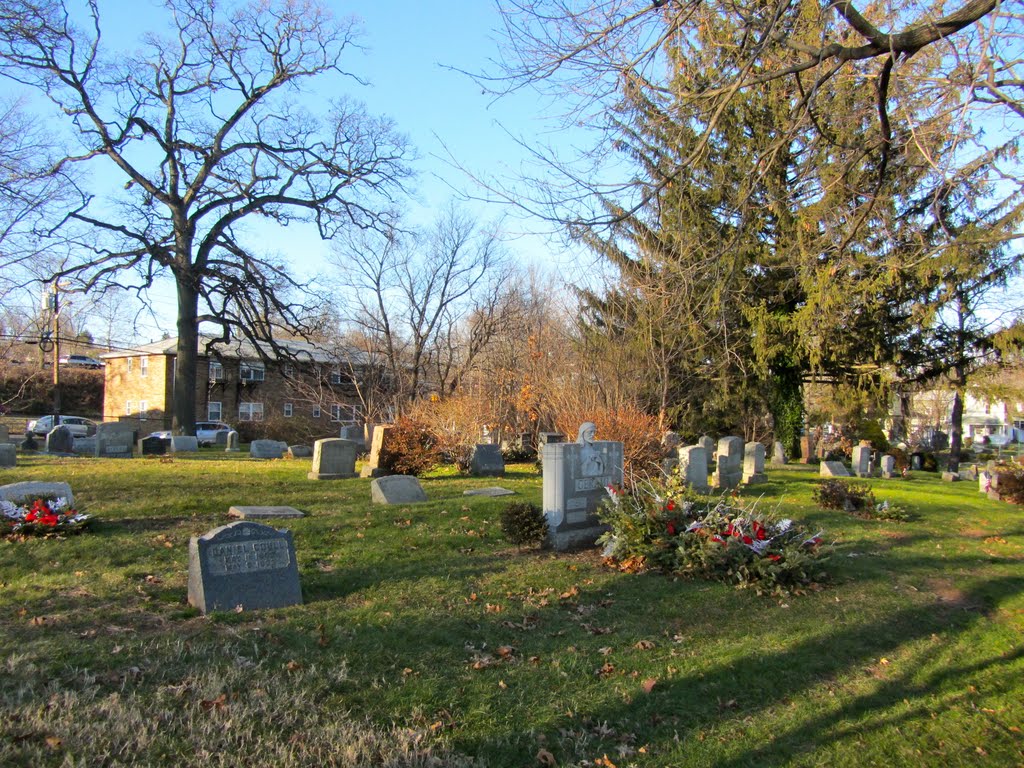 Glendale Cemetery by Adam Elmquist