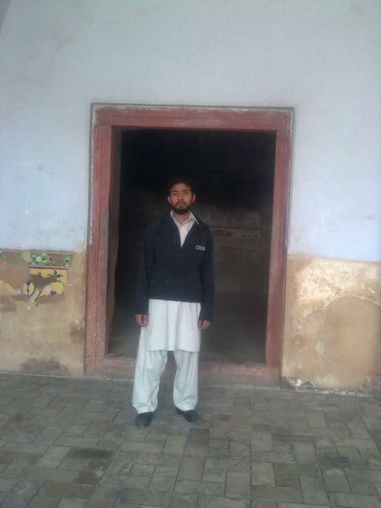 Jhangeer toamb 18-12-2011 by Muhammad Awais