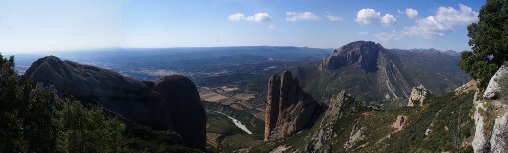 Mallos de Riglos- Camino del Cielo by Asociación GeoAmbien…