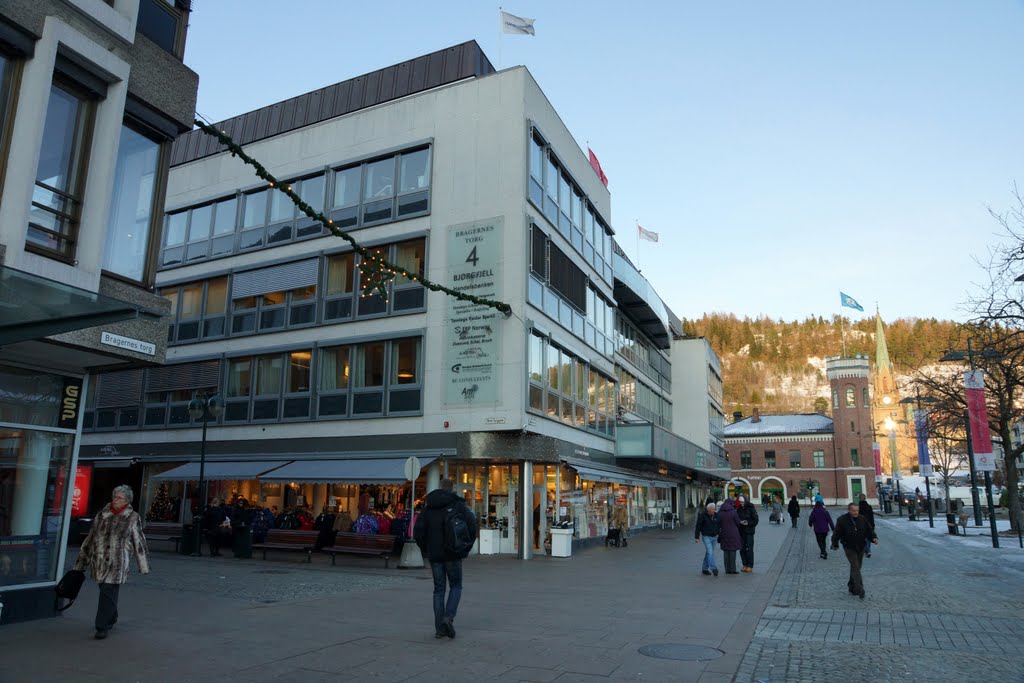 19.12.2011 Drammen, Sony A77 High res by lasse@mapaid.com