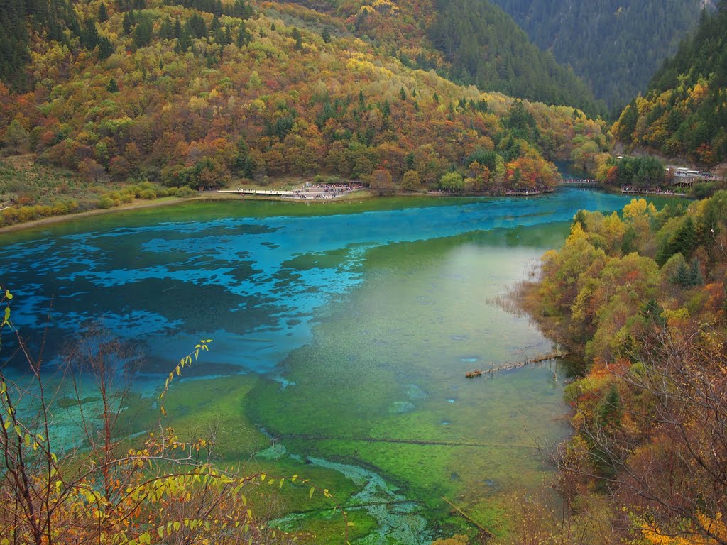 五花海全貌 - Full View of Five-Colored Lake - 2011.10 by rheins